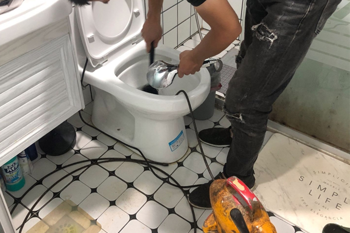 塔什库尔干疏通下水道