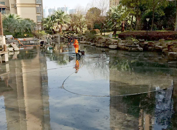 塔什库尔干景观池淤泥清理